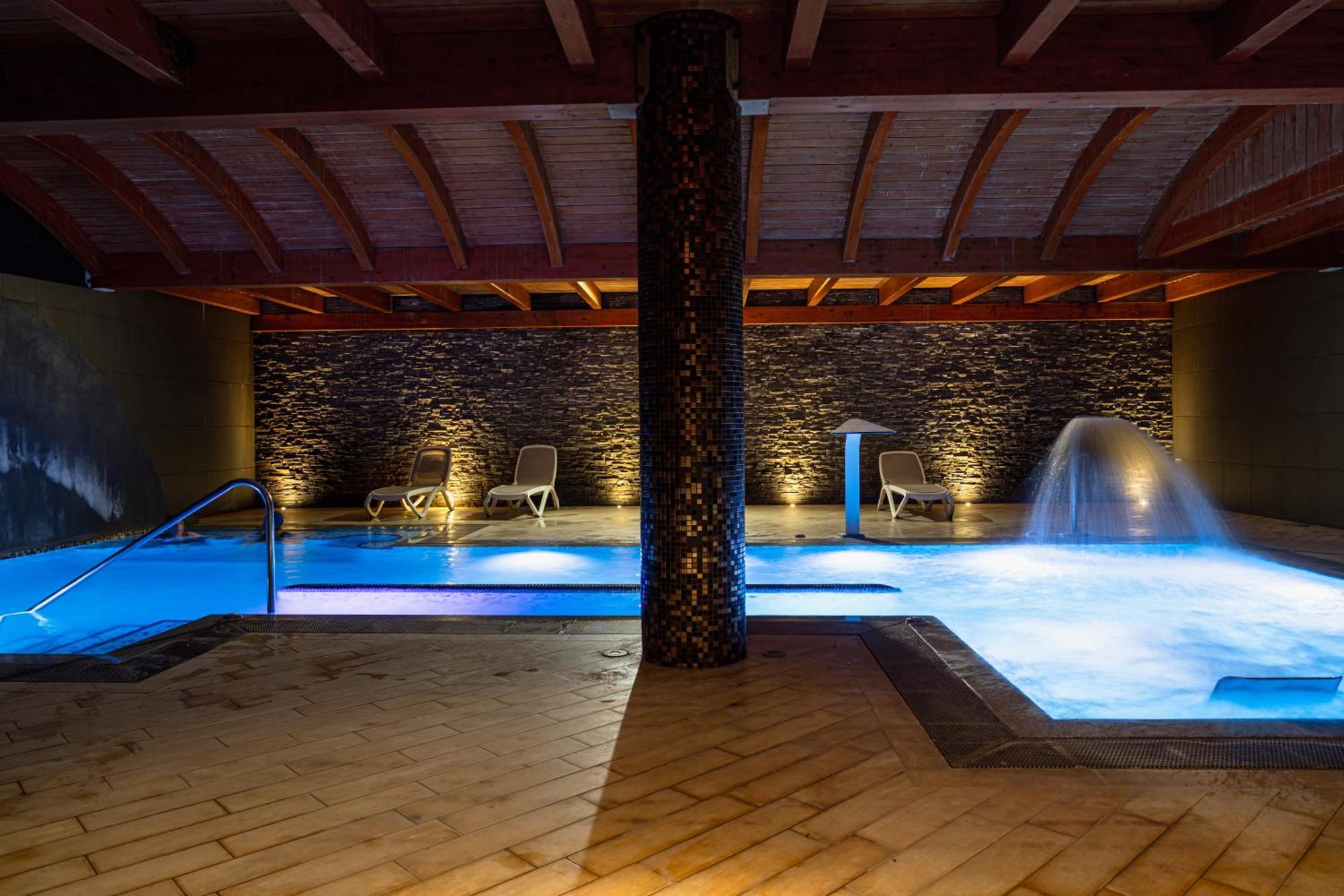 Mercure Olbia Luaran gambar