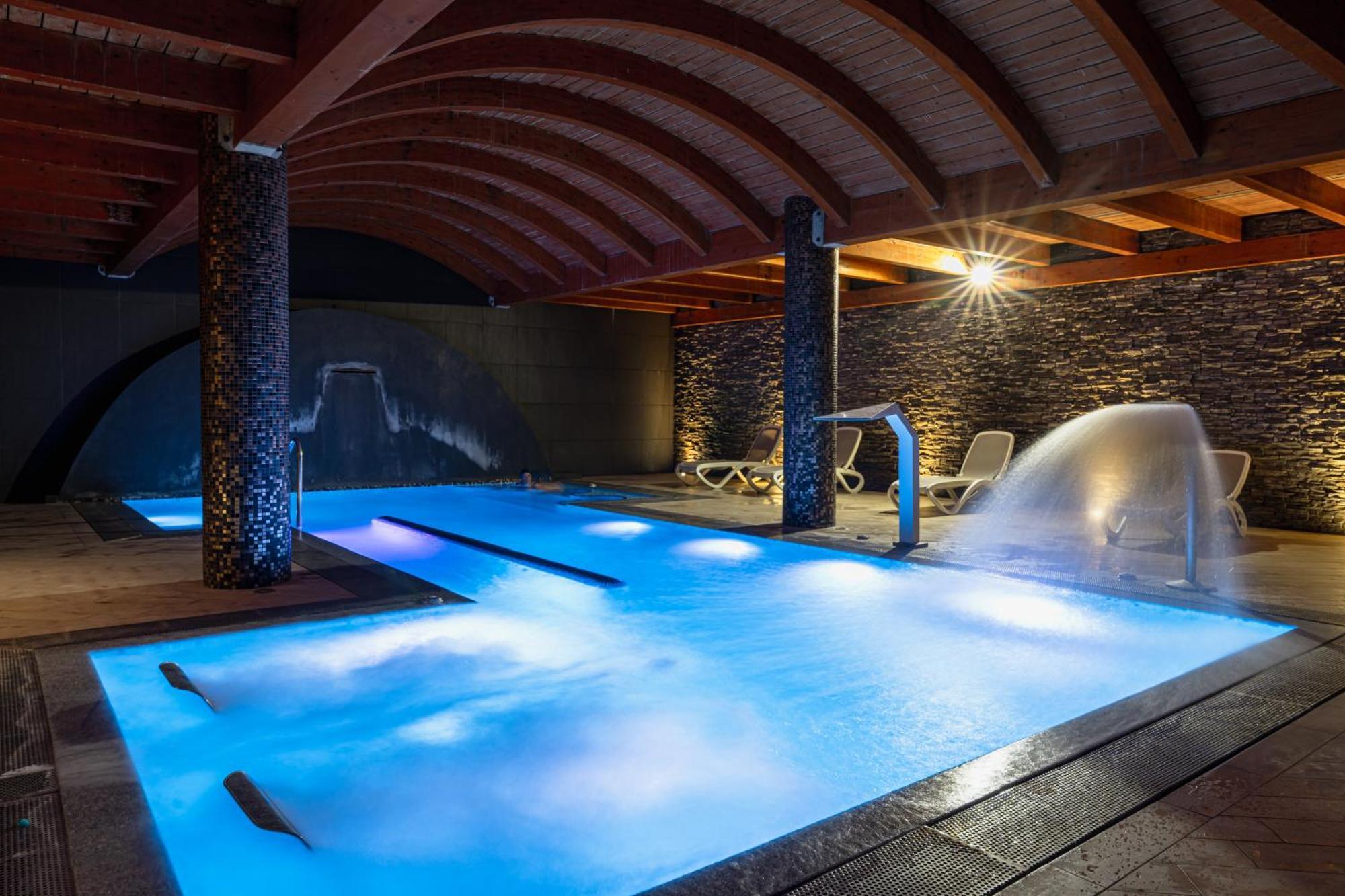 Mercure Olbia Luaran gambar