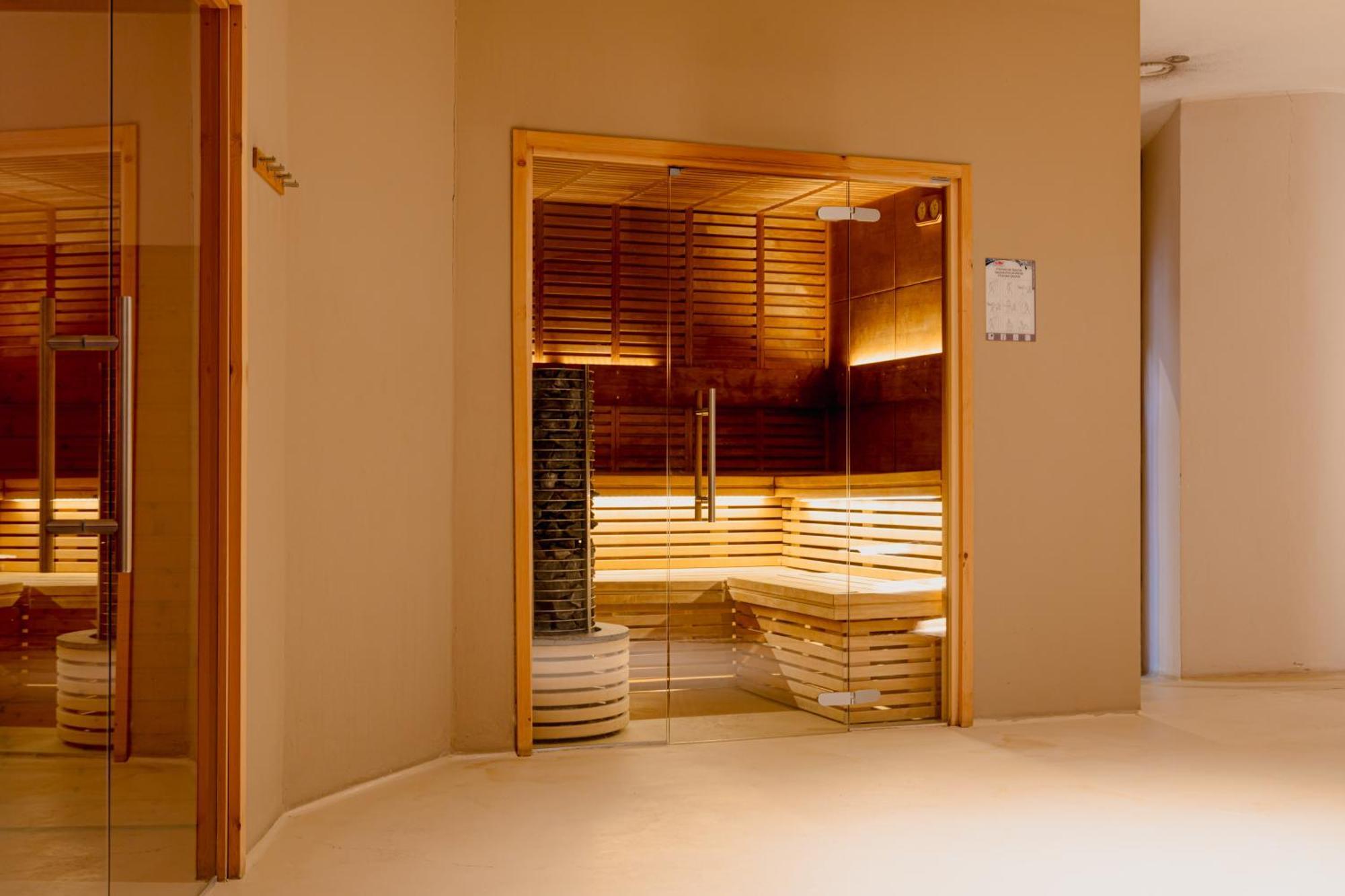 Mercure Olbia Luaran gambar