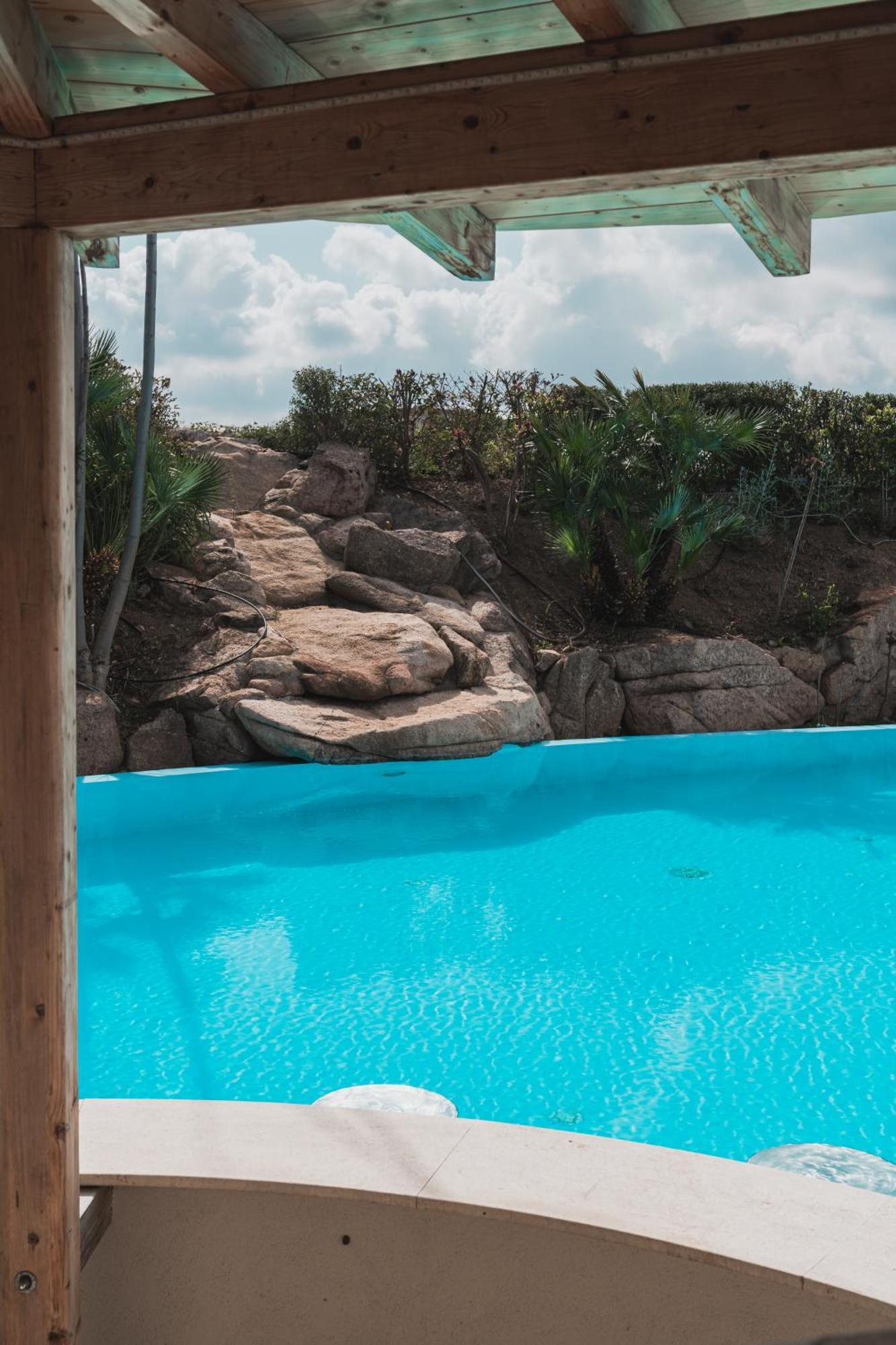 Mercure Olbia Luaran gambar