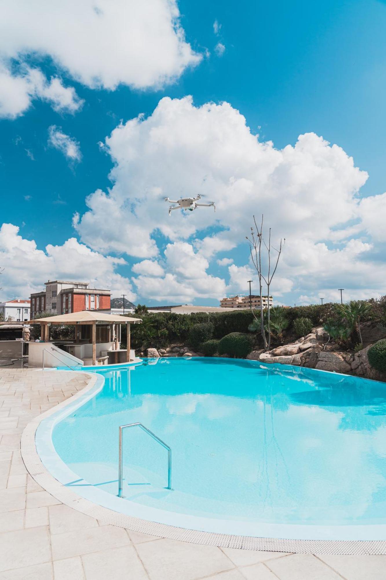 Mercure Olbia Luaran gambar