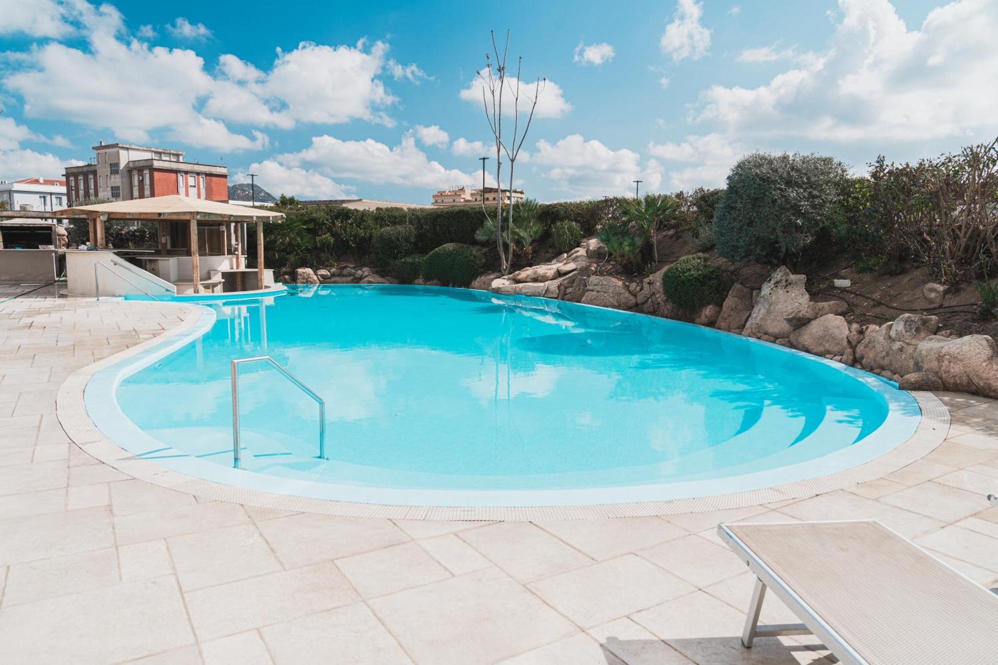 Mercure Olbia Luaran gambar