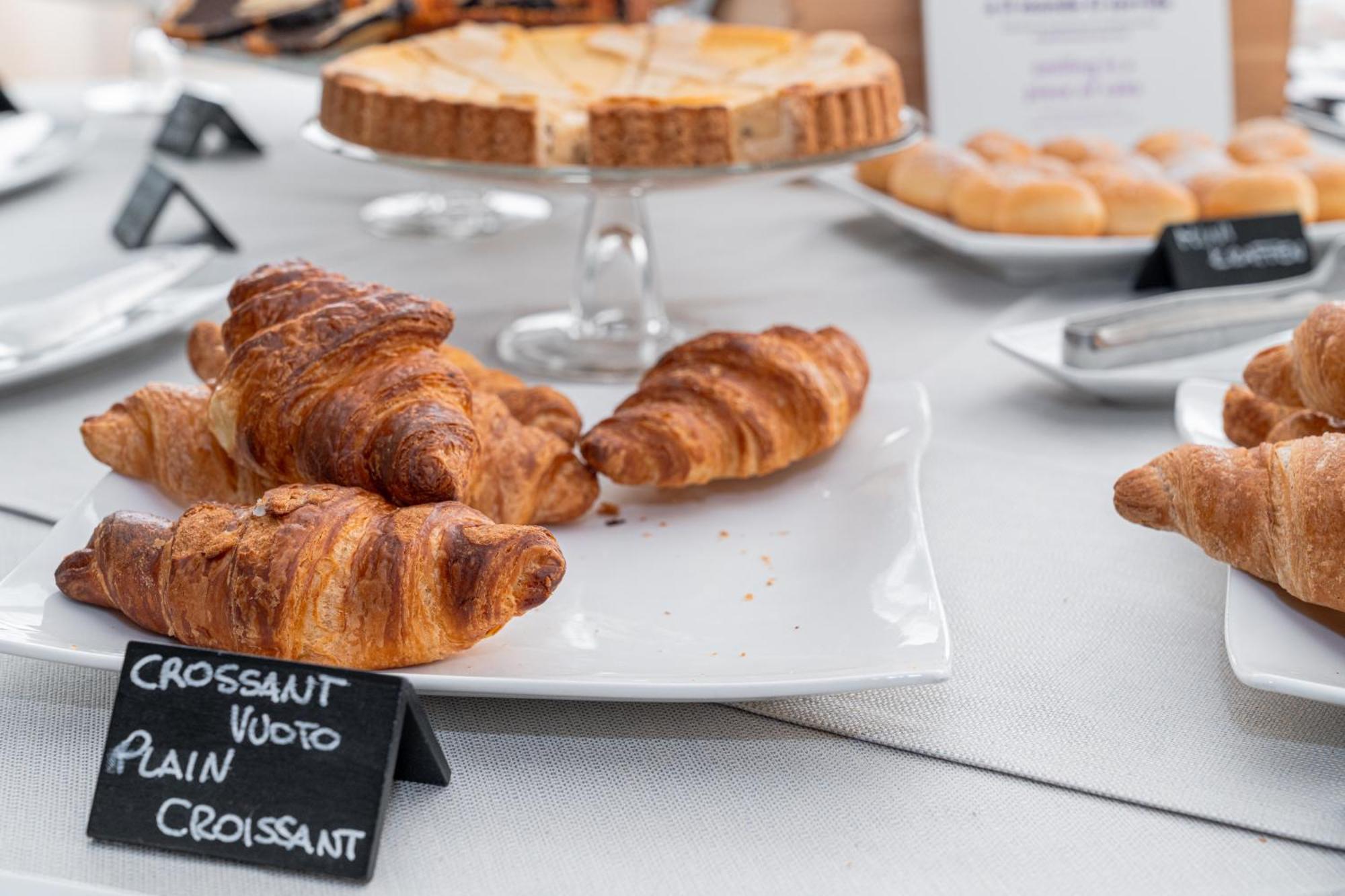 Mercure Olbia Luaran gambar